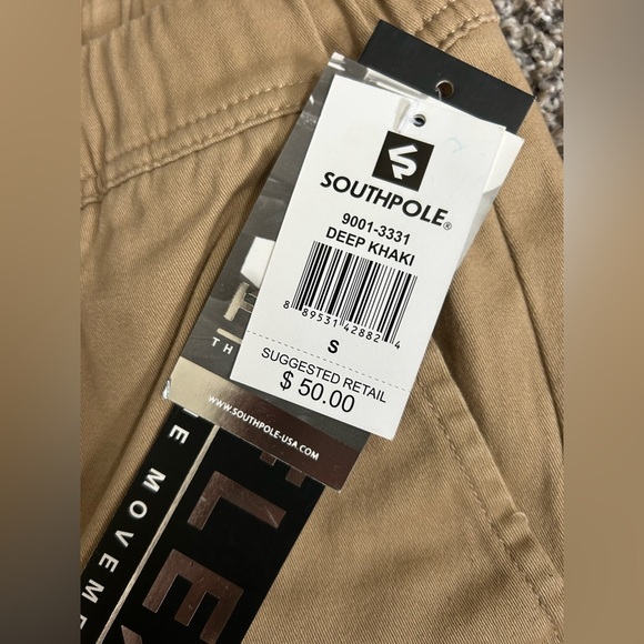 South Pole NWT Men’s Flex Movement Khaki Joggers Size Small - Picture 4 of 10